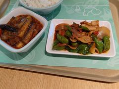 -老乡鸡(上海品尊国际中心店)