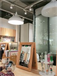 -Mentor Hair Salon