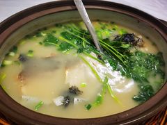 天目湖砂锅鱼头-翠茗农庄土菜馆(天目湖店)