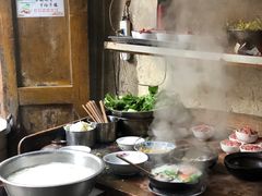 单碗三鲜-望江楼砂锅米线