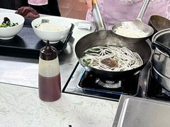 牛肉粉汤-胡家包子·清真(大众巷店)