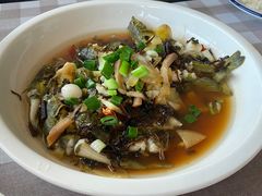 -领鲜土菜馆