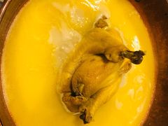 -鲜入围煮花胶鸡海鲜火锅