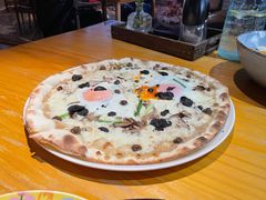 -JINNS锦时 steak&pizza(浸信会礼拜堂旧址店)