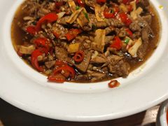 -黄泥岗·地道湖北菜(奥特莱斯店)