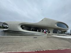 -万绿园