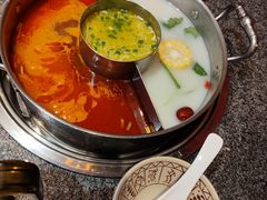 -江小渔鲜鱼火锅(应天西路店)