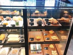 面包甜点陈列柜-星巴克(西安旺座现代城店)