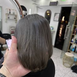 -木子造型S A L O N烫染·造型·理发