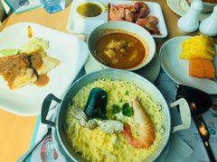 -彩虹云霄酒店76&78层国际自助餐