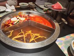 -廖掌柜·重庆鲜货火锅(上海首店)