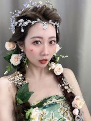 点击看大图 -爱伊人婚纱礼服美妆馆