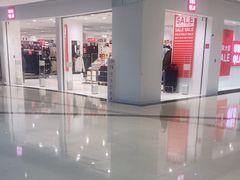 -优衣库(威海威高购物中心店)