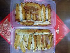 -一品鲜鱼锅贴(人民一路店)