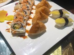 -青瓦餐厅·生鱼片·韩园烤肉(西塔店)