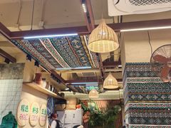 -云阿蛮云南生烫牛肉米线(奉贤路店)