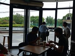 -麦当劳(松江南乐得来速店)