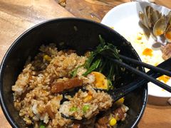 冠军卤肉饭-华餐馆(莫邪路店)