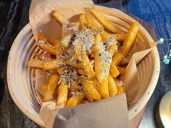 黑松露薯条-LES ELITES 英集荟(南京西路店)