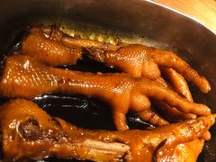 弄堂里的卤鸡爪-弄堂里·寻味杭州(湖滨银泰in77C区店)