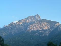 -光明顶山庄
