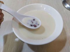 豆浆配红豆-兄弟深夜豆浆