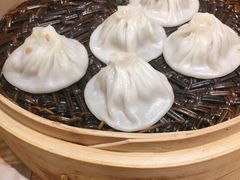 鲜肉汤包-四季美汤包(户部巷店)