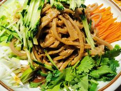 捞汁风味莜面-味窑餐厅