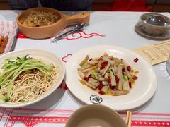 -肥肥虾庄·金牌油焖大虾(汉口城市广场店)
