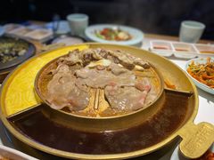 -猪啊牛呀羊啊铜盘烤肉(正大广场店)
