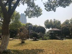 -山明水秀大饭店