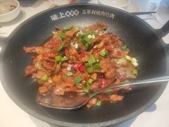 -味上湘菜馆(河马店)