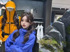-王府井奥莱棋盘山小镇
