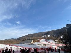 -鳌山滑雪度假区