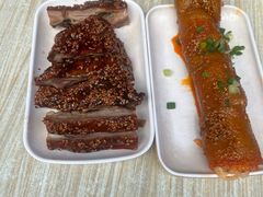 -爆炸头阿姨小四川正宗川味小吃(无任何分店)