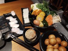 -呷哺呷哺 黄金牧场 (欢乐谷店)