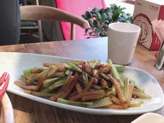 -叶派龙虾•招牌香辣蟹·海鲜(中海国际店)