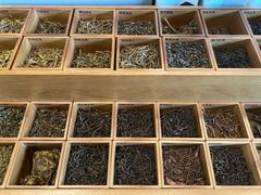 -一叶觅山(半边街店)