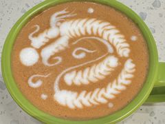 -逗号咖啡(信义荔山公馆店)