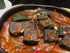 -虹泥小厨(南国花园总店)