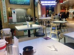 大堂-胡子大厨·超级小炒肉(华润店)
