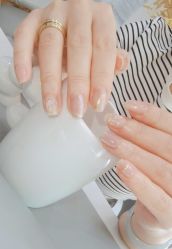 -雅洁美甲美睫