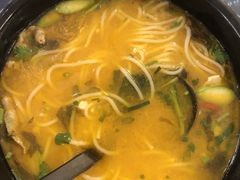 -桥香园过桥米线(国贸店)