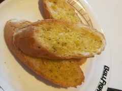 蒜香面包-斗牛士牛排(南京东路店)