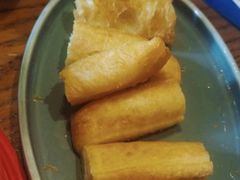 -令狐冲·炭烤活鱼(宝龙店)