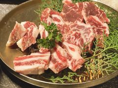 -草家酱蟹炭火烤肉店(珲春南路二店)