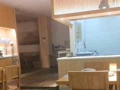 -蜜桃餐厅·伴山(湖滨商业街店)
