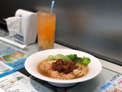 五香肉丁捞公仔面-敏华冰厅(平安金融中心店)