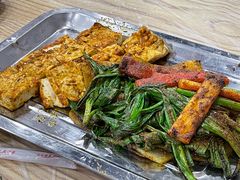 -江城燕子大排档(江汉路步行街店)