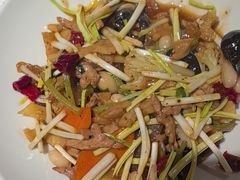 -杨氏青龙虾·羊肉季(金盛路总店)
